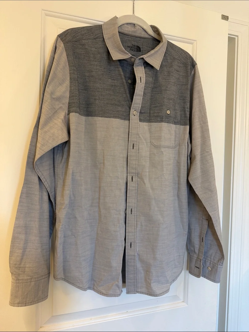 The North Face Men's Two-Tone Light Gray and Dark Gray Button-Down Shirt